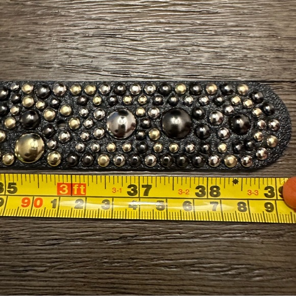 Unknown Name Bubble Belt - Picture 4 of 9